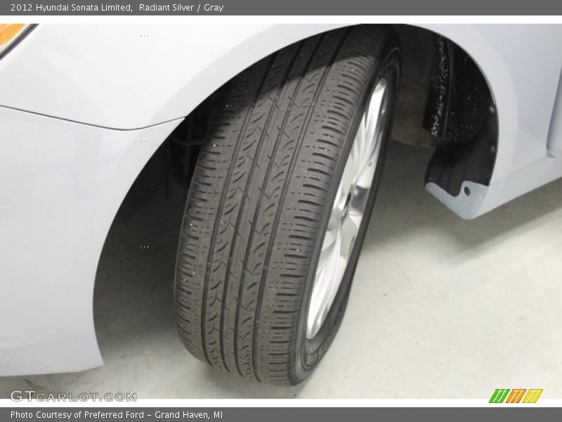 Radiant Silver / Gray 2012 Hyundai Sonata Limited