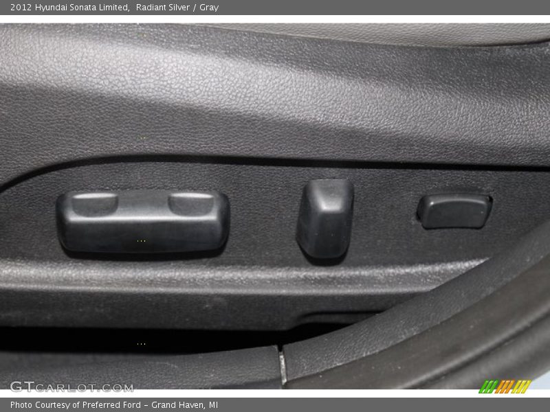 Radiant Silver / Gray 2012 Hyundai Sonata Limited