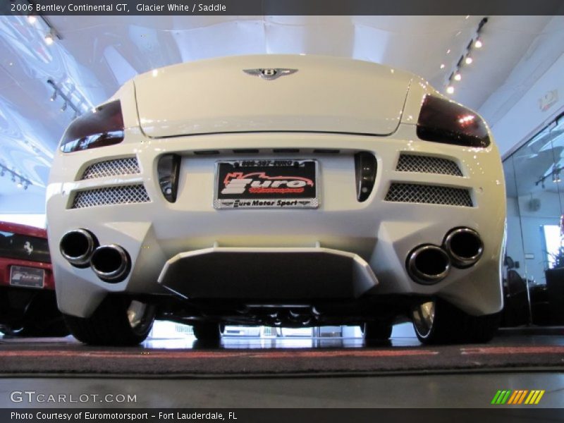 Glacier White / Saddle 2006 Bentley Continental GT