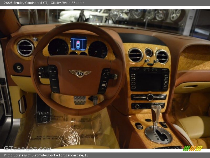Glacier White / Saddle 2006 Bentley Continental GT