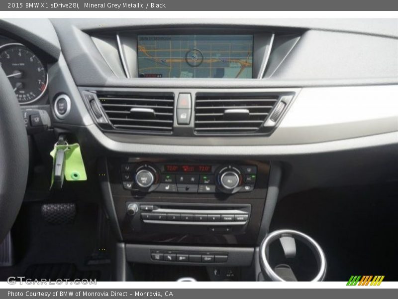 Mineral Grey Metallic / Black 2015 BMW X1 sDrive28i