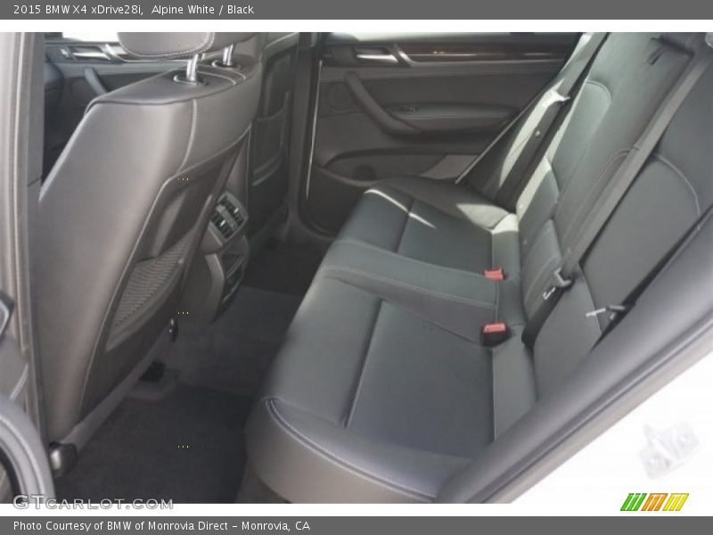 Rear Seat of 2015 X4 xDrive28i