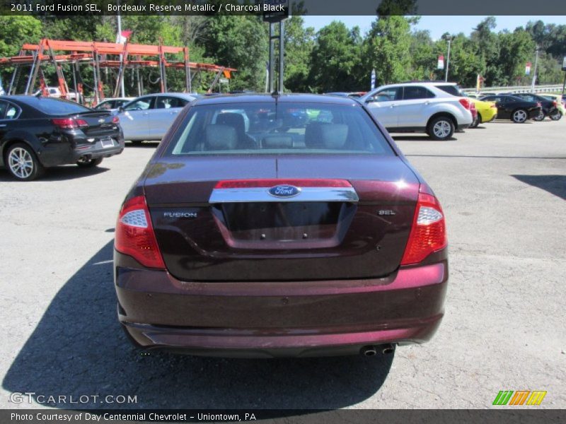 Bordeaux Reserve Metallic / Charcoal Black 2011 Ford Fusion SEL