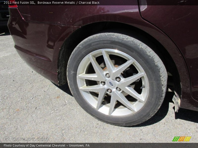 Bordeaux Reserve Metallic / Charcoal Black 2011 Ford Fusion SEL