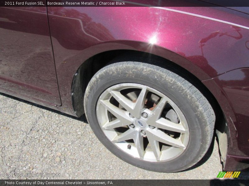 Bordeaux Reserve Metallic / Charcoal Black 2011 Ford Fusion SEL