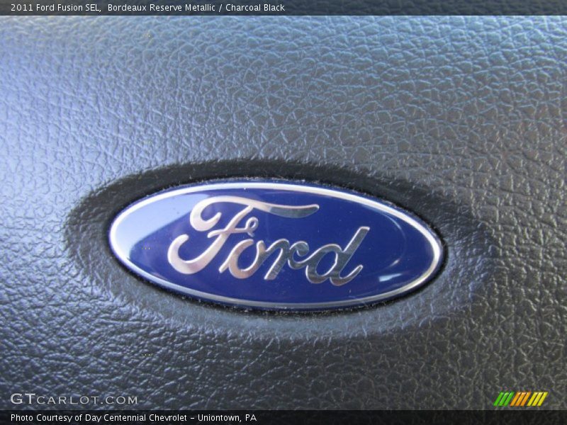 Bordeaux Reserve Metallic / Charcoal Black 2011 Ford Fusion SEL