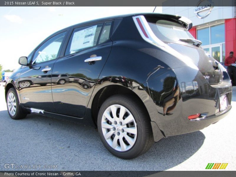 Super Black / Black 2015 Nissan LEAF S