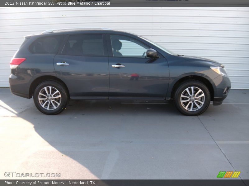 Arctic Blue Metallic / Charcoal 2013 Nissan Pathfinder SV