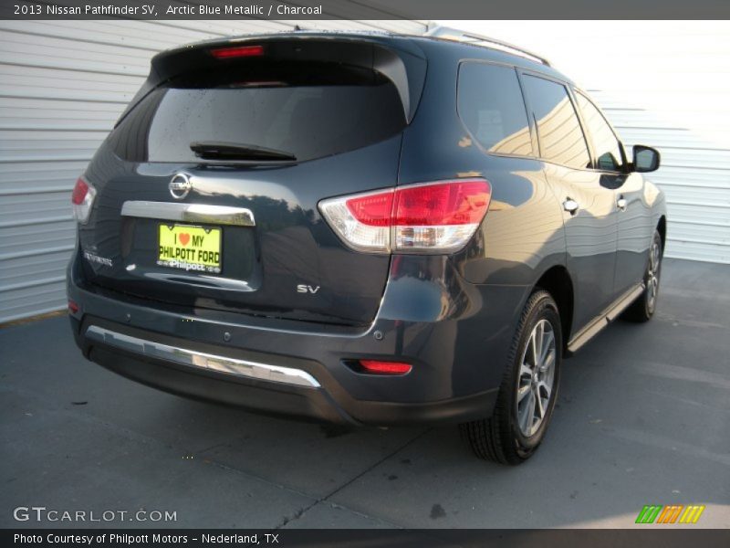 Arctic Blue Metallic / Charcoal 2013 Nissan Pathfinder SV