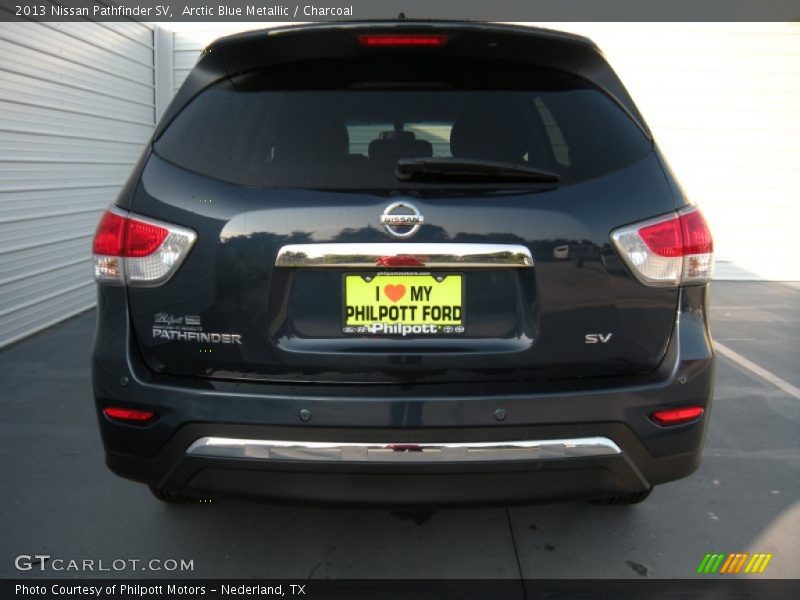 Arctic Blue Metallic / Charcoal 2013 Nissan Pathfinder SV