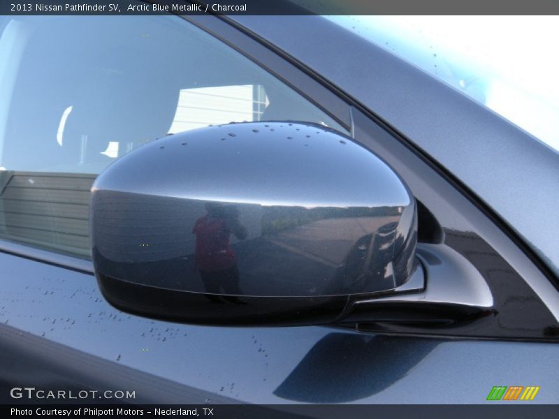 Arctic Blue Metallic / Charcoal 2013 Nissan Pathfinder SV