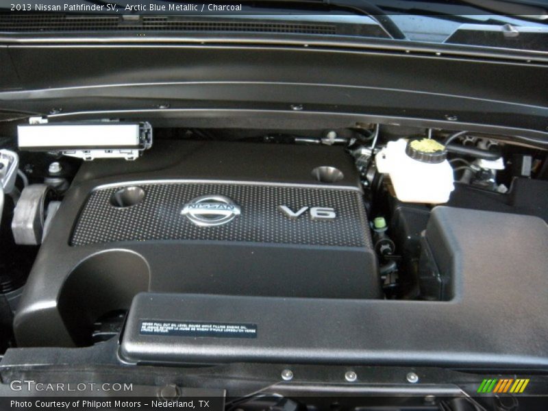 Arctic Blue Metallic / Charcoal 2013 Nissan Pathfinder SV