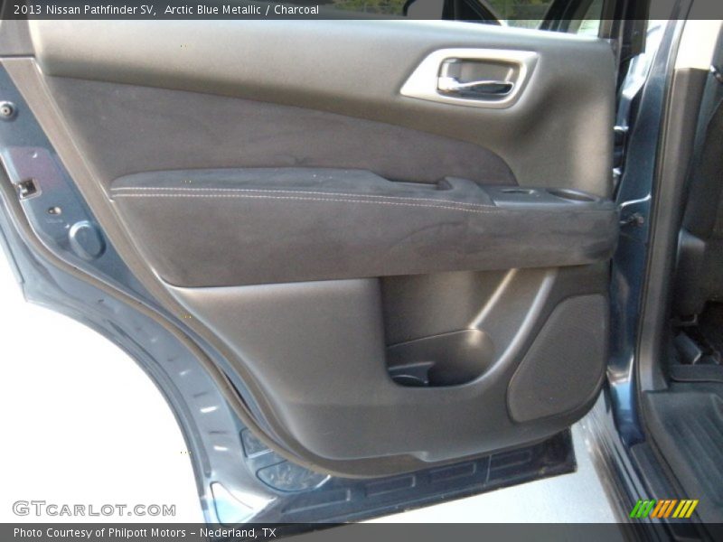 Arctic Blue Metallic / Charcoal 2013 Nissan Pathfinder SV