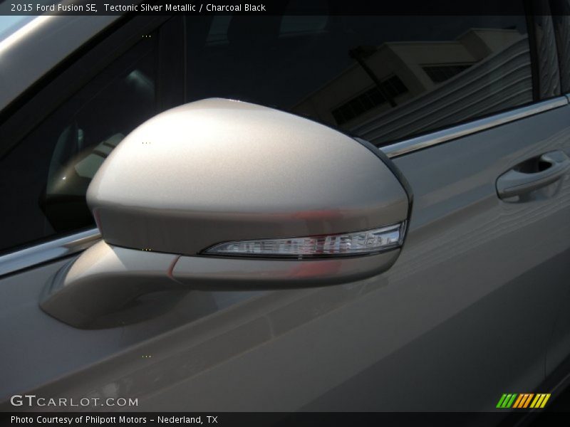 Tectonic Silver Metallic / Charcoal Black 2015 Ford Fusion SE