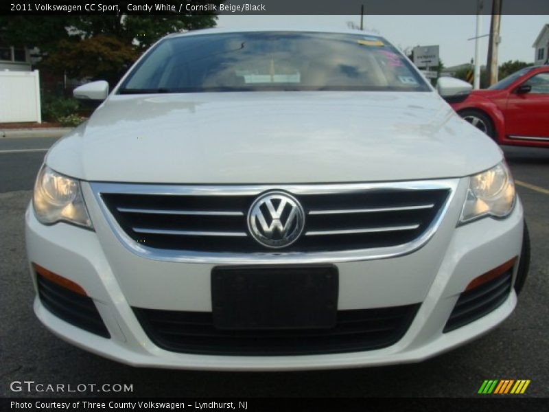 Candy White / Cornsilk Beige/Black 2011 Volkswagen CC Sport