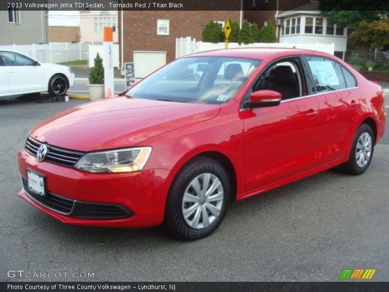 Tornado Red / Titan Black 2013 Volkswagen Jetta TDI Sedan