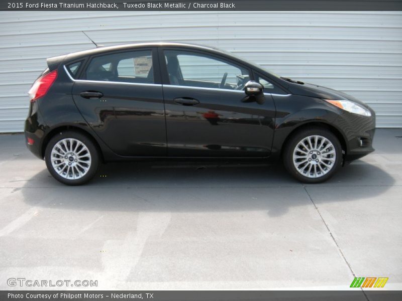  2015 Fiesta Titanium Hatchback Tuxedo Black Metallic