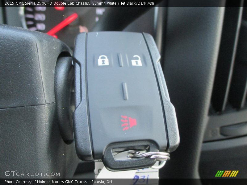 Summit White / Jet Black/Dark Ash 2015 GMC Sierra 2500HD Double Cab Chassis