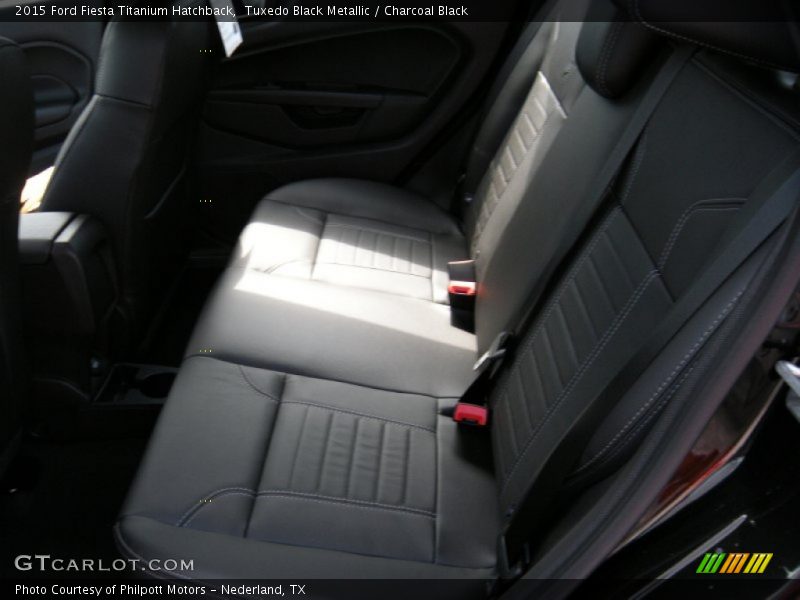 Tuxedo Black Metallic / Charcoal Black 2015 Ford Fiesta Titanium Hatchback