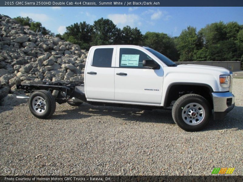  2015 Sierra 2500HD Double Cab 4x4 Chassis Summit White