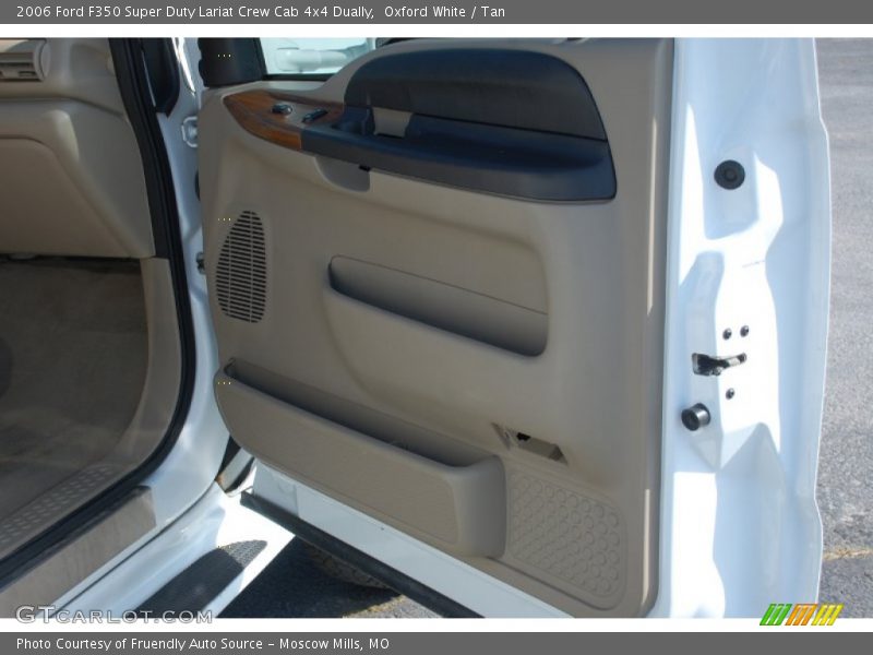 Oxford White / Tan 2006 Ford F350 Super Duty Lariat Crew Cab 4x4 Dually
