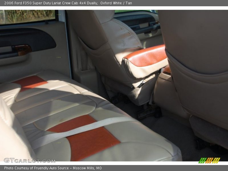 Oxford White / Tan 2006 Ford F350 Super Duty Lariat Crew Cab 4x4 Dually