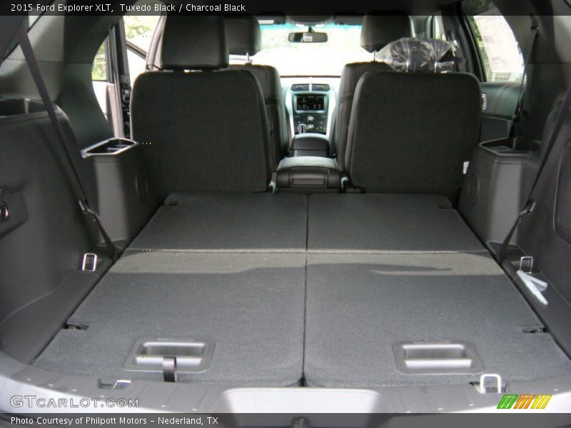 Tuxedo Black / Charcoal Black 2015 Ford Explorer XLT