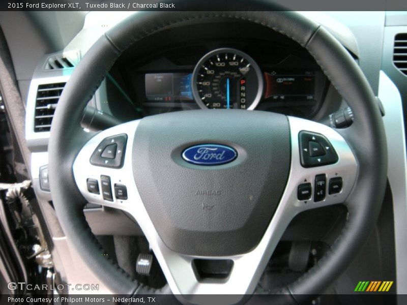 Tuxedo Black / Charcoal Black 2015 Ford Explorer XLT
