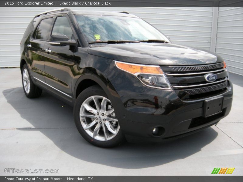 Tuxedo Black / Charcoal Black 2015 Ford Explorer Limited