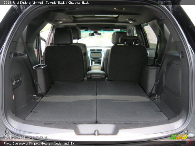 Tuxedo Black / Charcoal Black 2015 Ford Explorer Limited