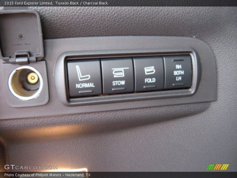 Tuxedo Black / Charcoal Black 2015 Ford Explorer Limited