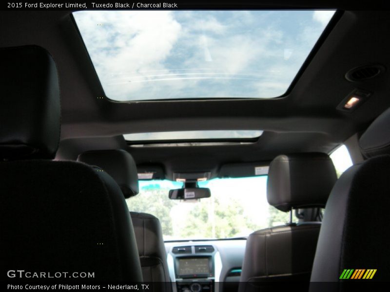Tuxedo Black / Charcoal Black 2015 Ford Explorer Limited