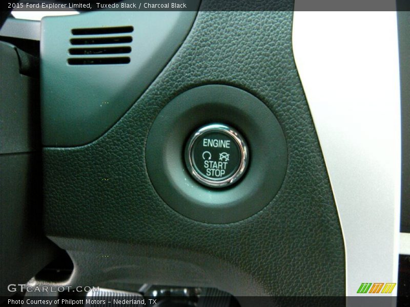 Tuxedo Black / Charcoal Black 2015 Ford Explorer Limited