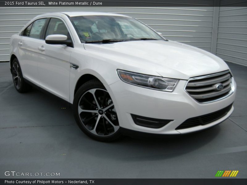 White Platinum Metallic / Dune 2015 Ford Taurus SEL