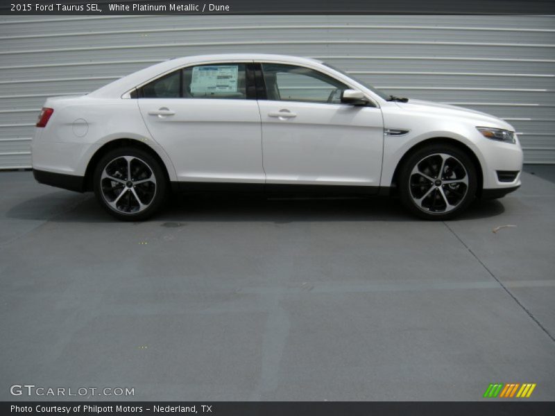  2015 Taurus SEL White Platinum Metallic