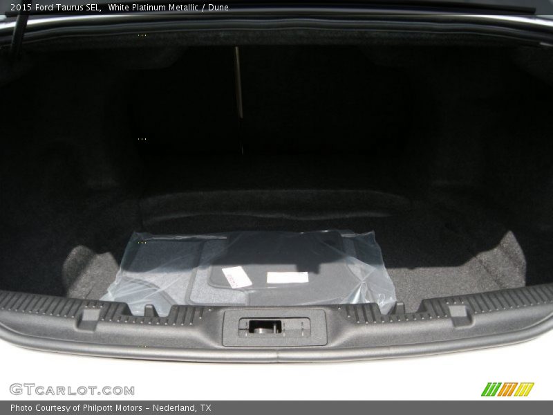 White Platinum Metallic / Dune 2015 Ford Taurus SEL