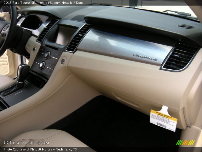 White Platinum Metallic / Dune 2015 Ford Taurus SEL