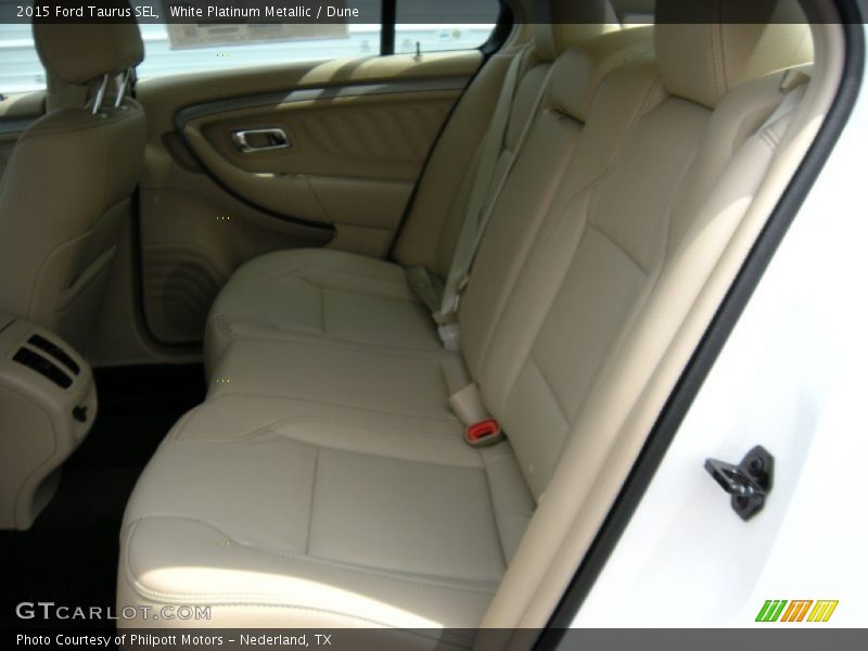 White Platinum Metallic / Dune 2015 Ford Taurus SEL
