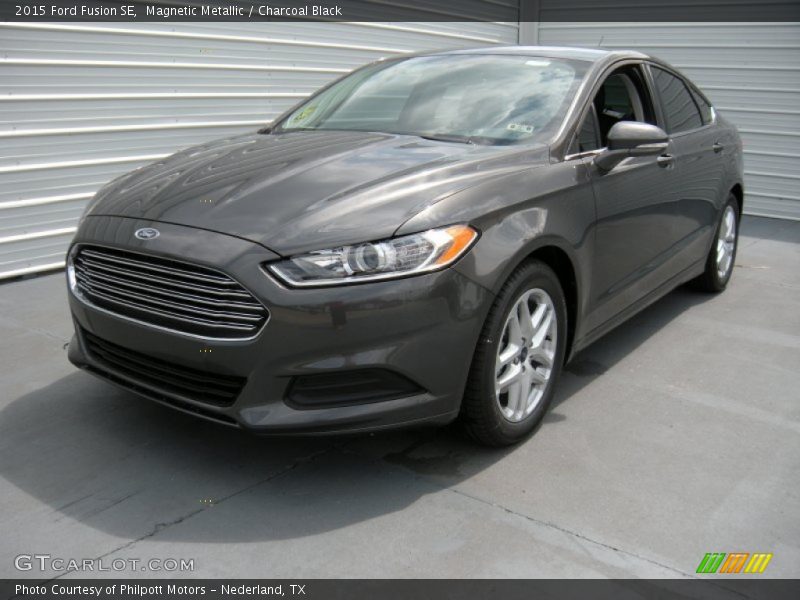  2015 Fusion SE Magnetic Metallic