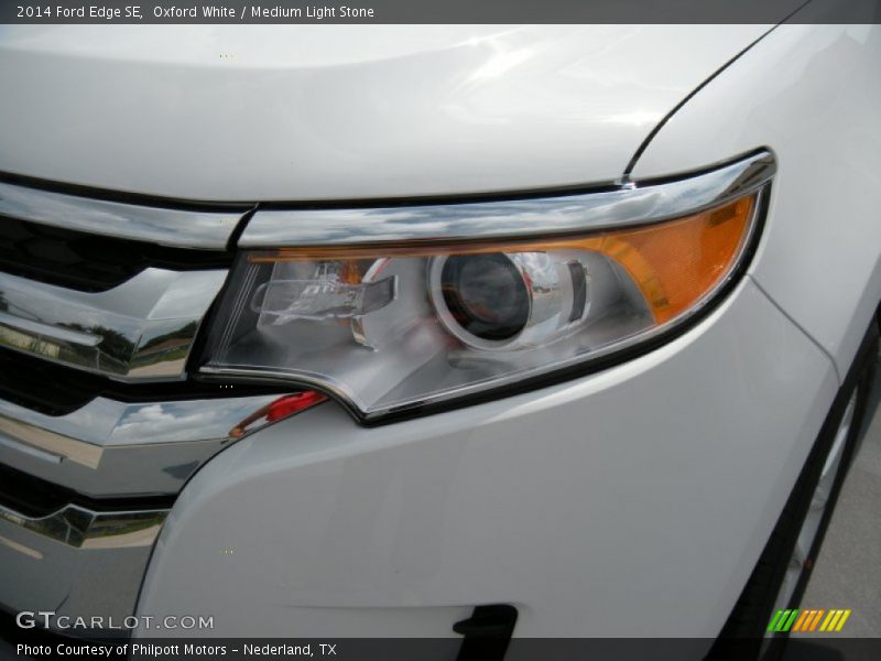 Oxford White / Medium Light Stone 2014 Ford Edge SE