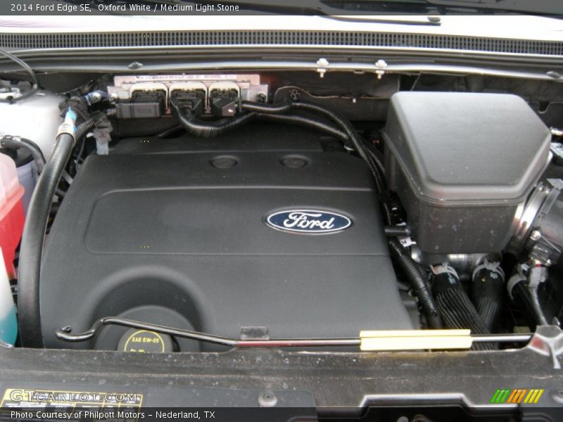 Oxford White / Medium Light Stone 2014 Ford Edge SE