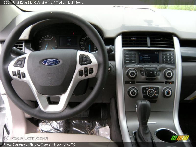 Oxford White / Medium Light Stone 2014 Ford Edge SE