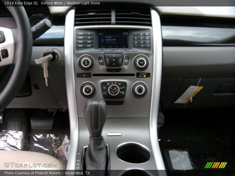 Oxford White / Medium Light Stone 2014 Ford Edge SE