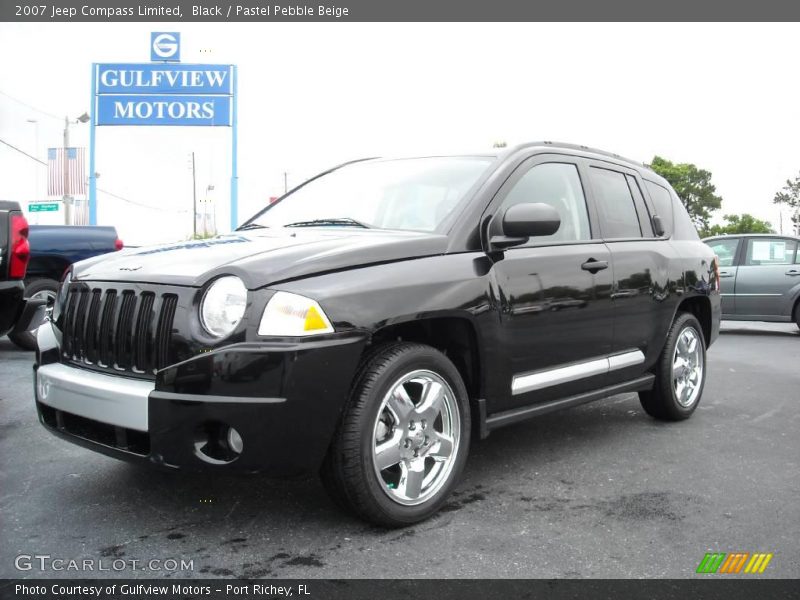 Black / Pastel Pebble Beige 2007 Jeep Compass Limited