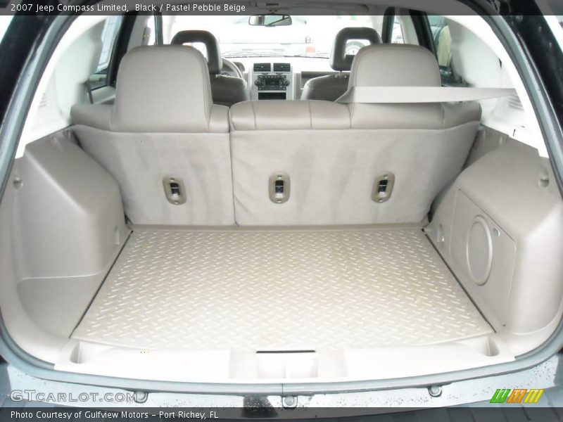 Black / Pastel Pebble Beige 2007 Jeep Compass Limited