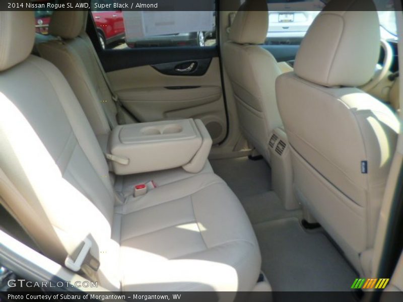 Super Black / Almond 2014 Nissan Rogue SL AWD