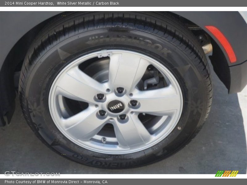White Silver Metallic / Carbon Black 2014 Mini Cooper Hardtop