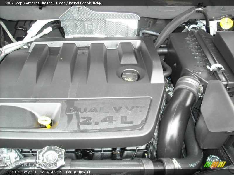 Black / Pastel Pebble Beige 2007 Jeep Compass Limited