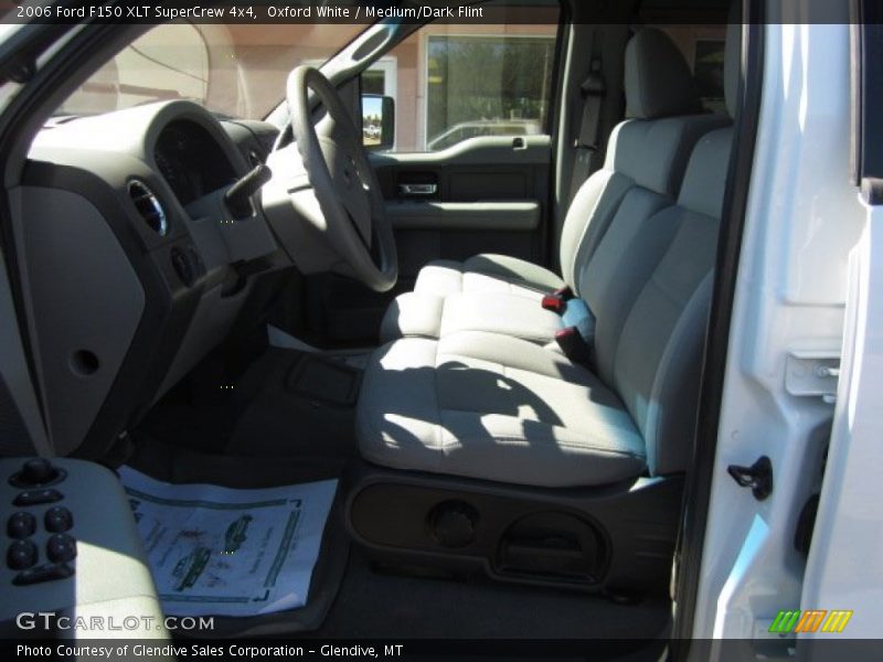 Oxford White / Medium/Dark Flint 2006 Ford F150 XLT SuperCrew 4x4