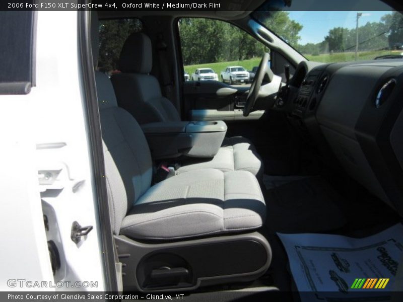 Oxford White / Medium/Dark Flint 2006 Ford F150 XLT SuperCrew 4x4